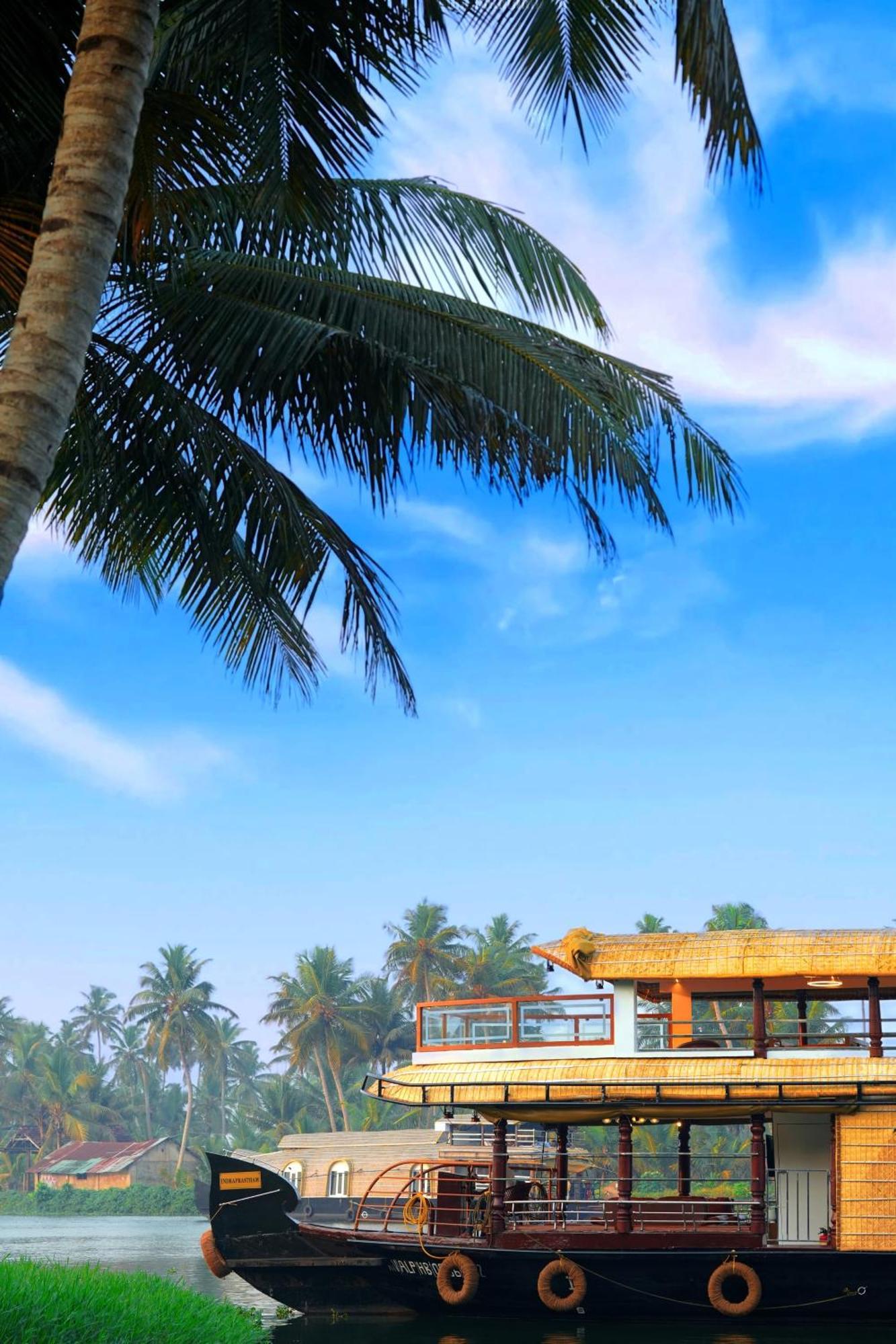 Indraprasthamlakecruise Alappuzha Exterior photo